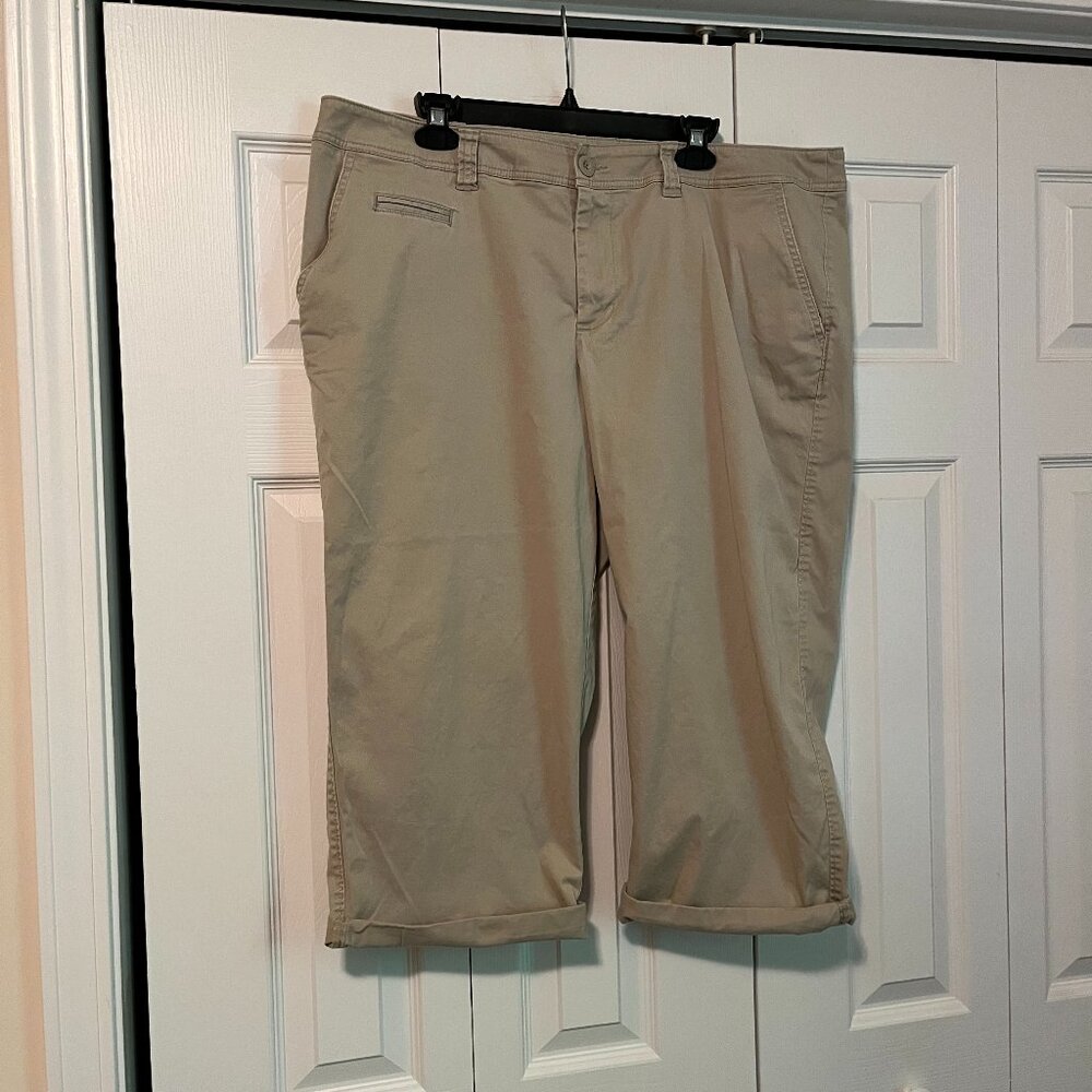 Capris